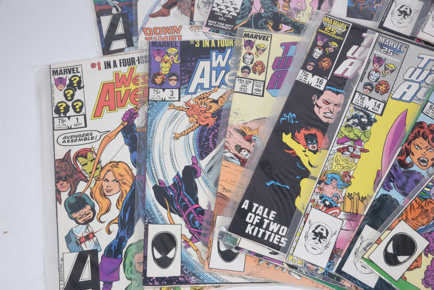 Modern Age Marvel and DC Comic Books Including "Who's Who" and "Marvel Age"