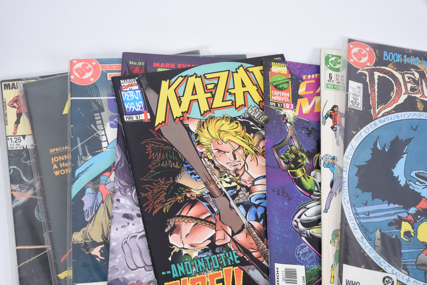 Modern Age Marvel and DC Comic Books Including "Who's Who" and "Marvel Age"