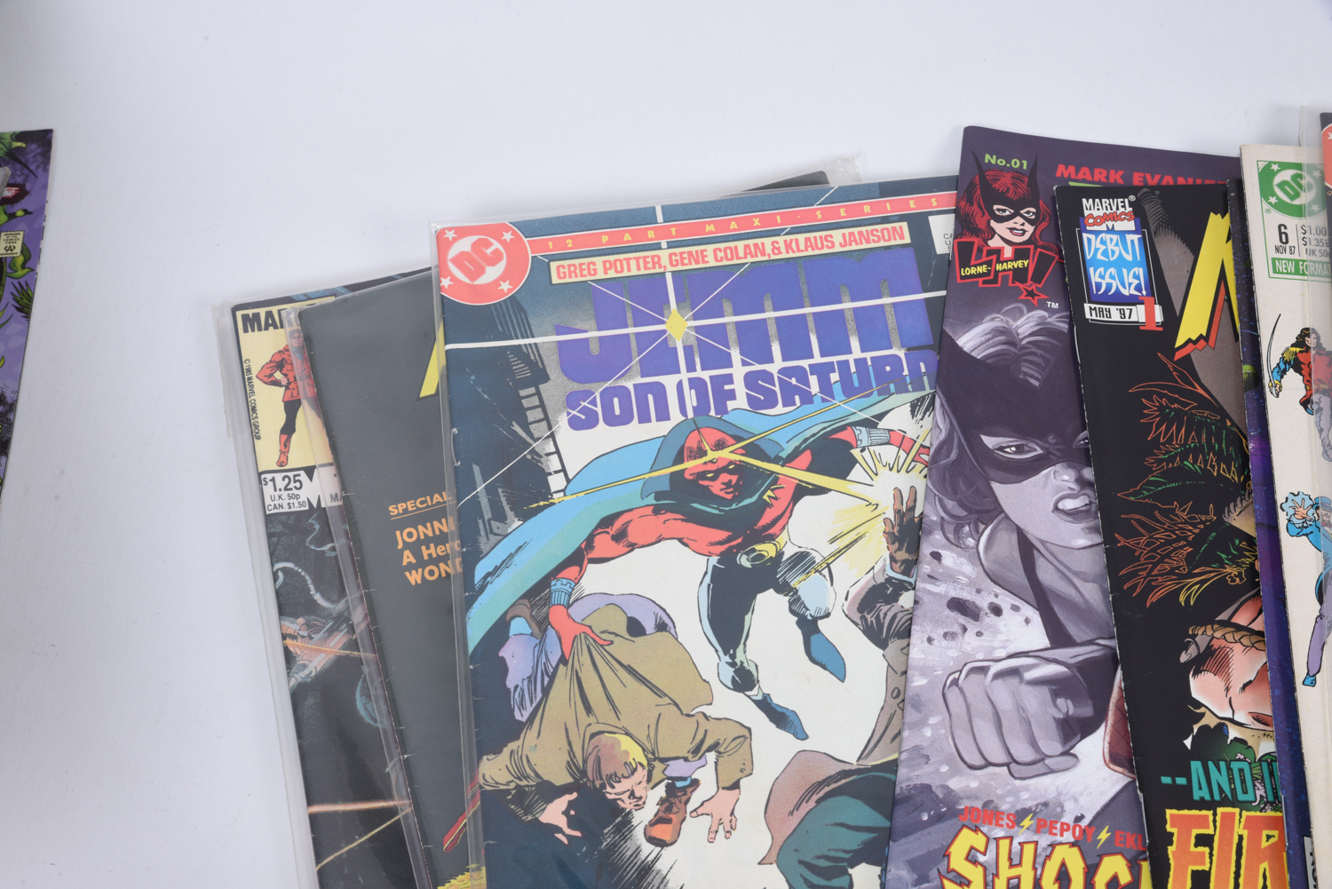 Modern Age Marvel and DC Comic Books Including "Who's Who" and "Marvel Age"