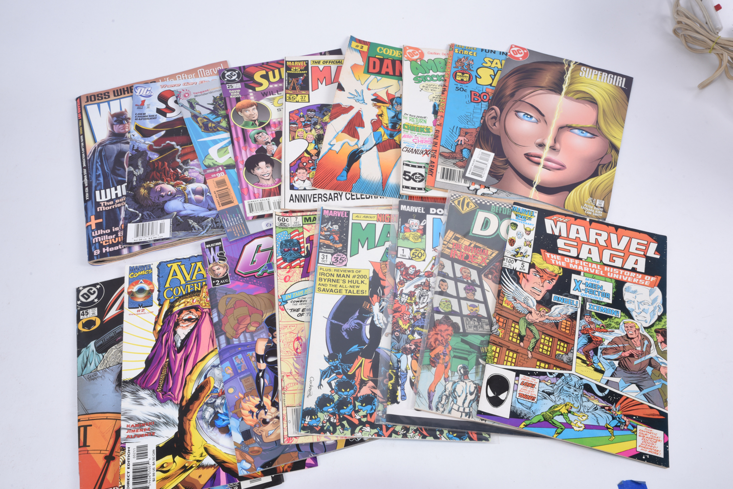 Modern Age Marvel and DC Comic Books Including "Who's Who" and "Marvel Age"