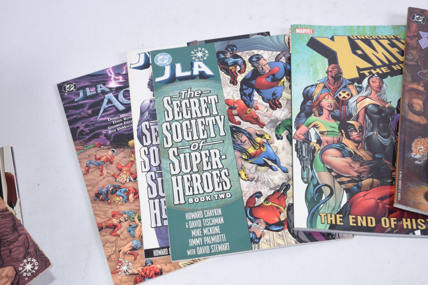 Modern Age Comic Books Including "Gambit" and "JLA"