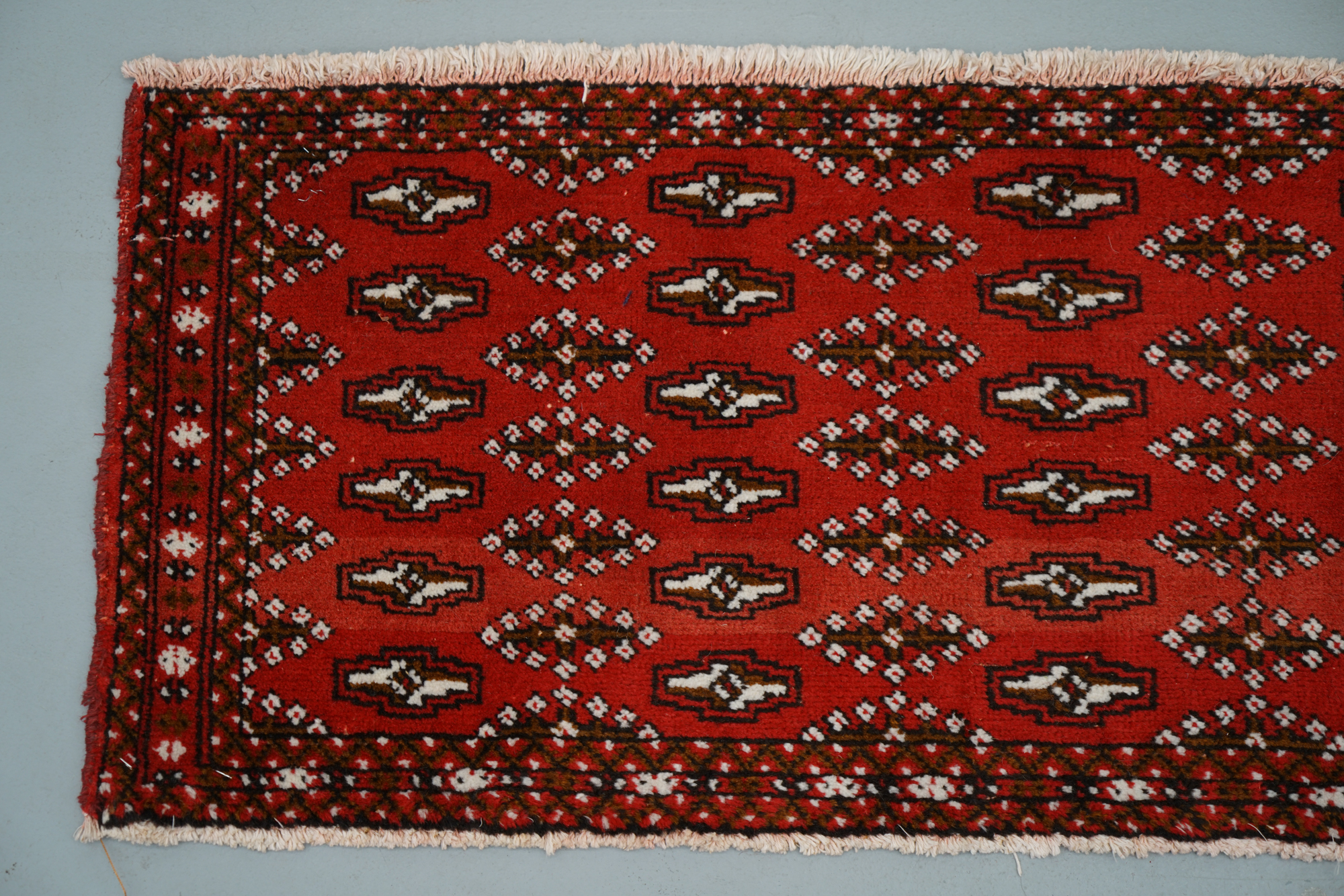Hand-Knotted Tekke Bokhara Style Wool Accent Rug