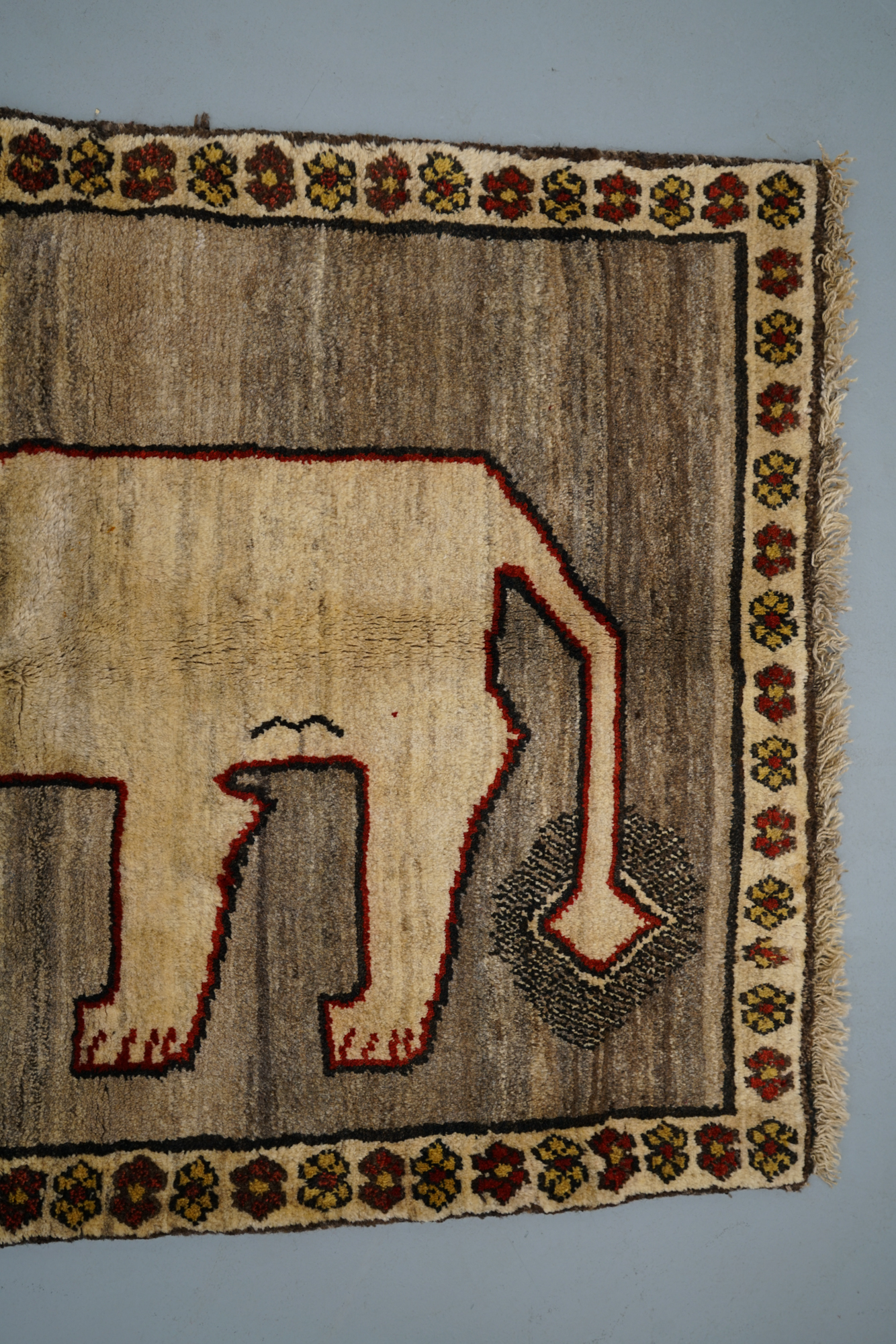 Hand-Knotted Gabbeh Figural Wool Area Rug
