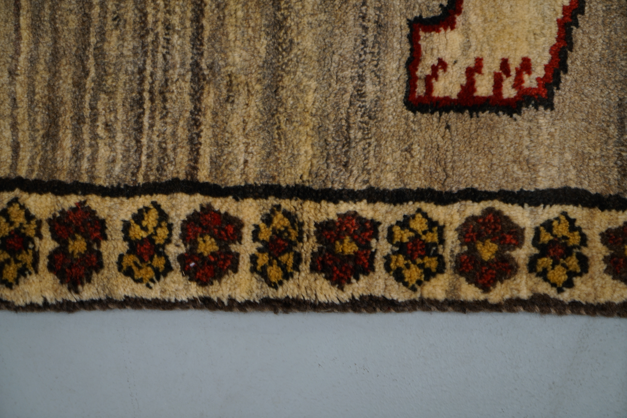 Hand-Knotted Gabbeh Figural Wool Area Rug