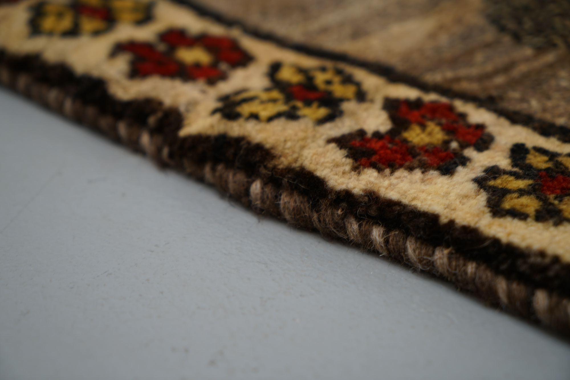 Hand-Knotted Gabbeh Figural Wool Area Rug