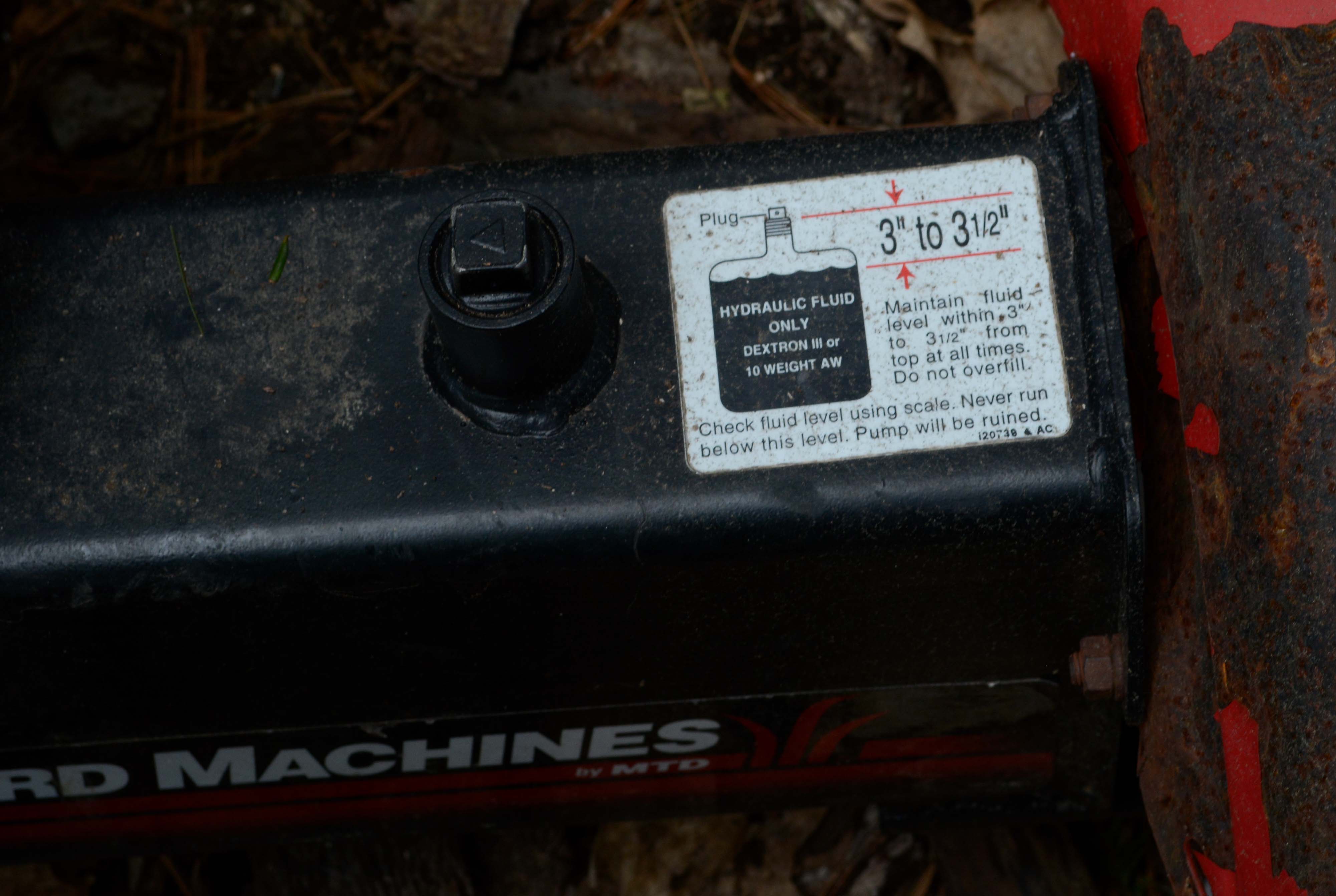 MTD Yard Machines 25-Ton Gas Powered Log Splitter