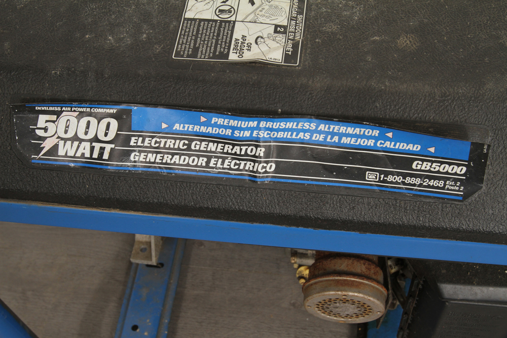 DeVilbiss Gas Powered 5000-Watt Electric Generator