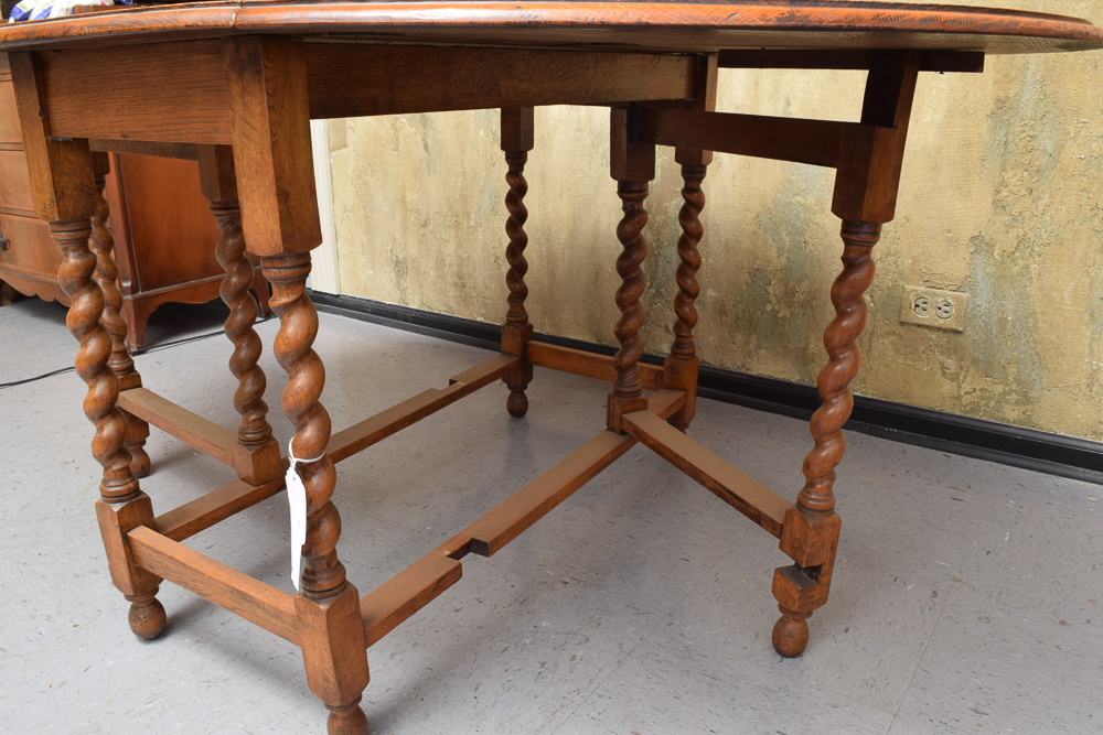 Vintage Oak Gateleg Dining Table