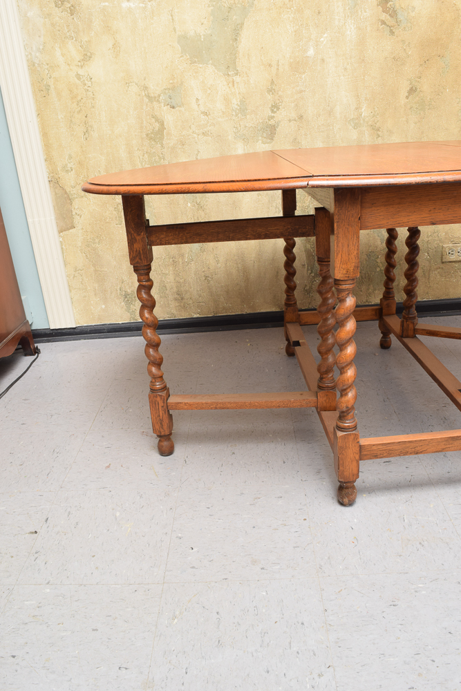 Vintage Oak Gateleg Dining Table