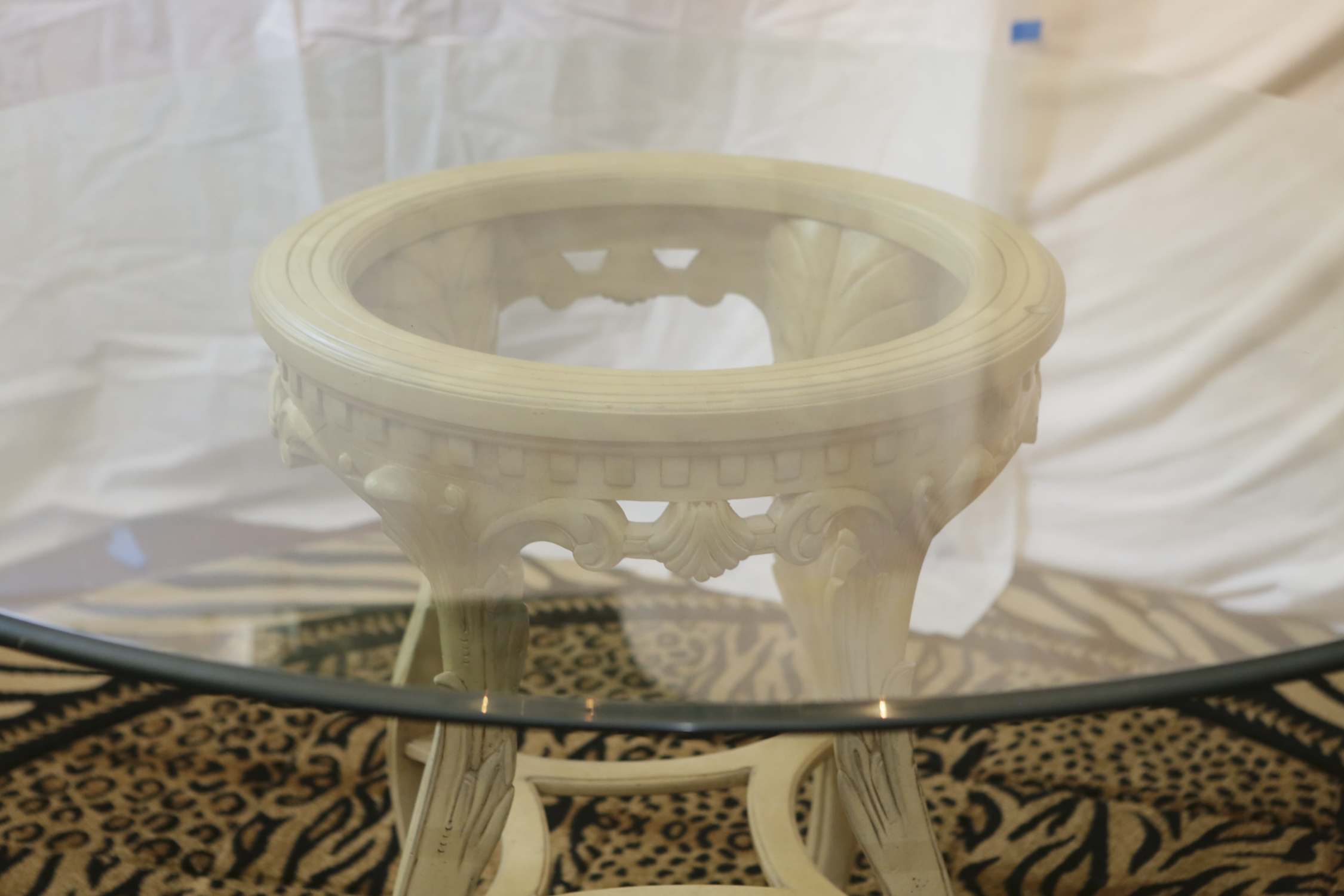 Contemporary Round Glass Top Dining Table