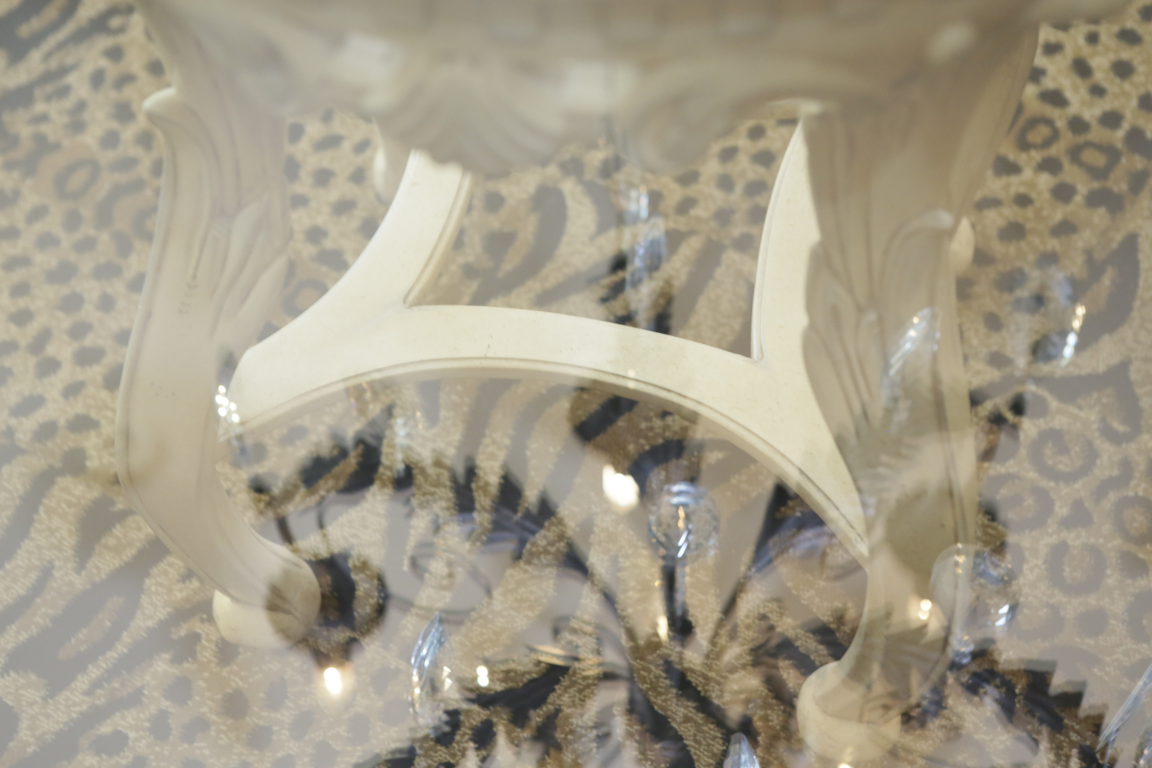 Contemporary Round Glass Top Dining Table