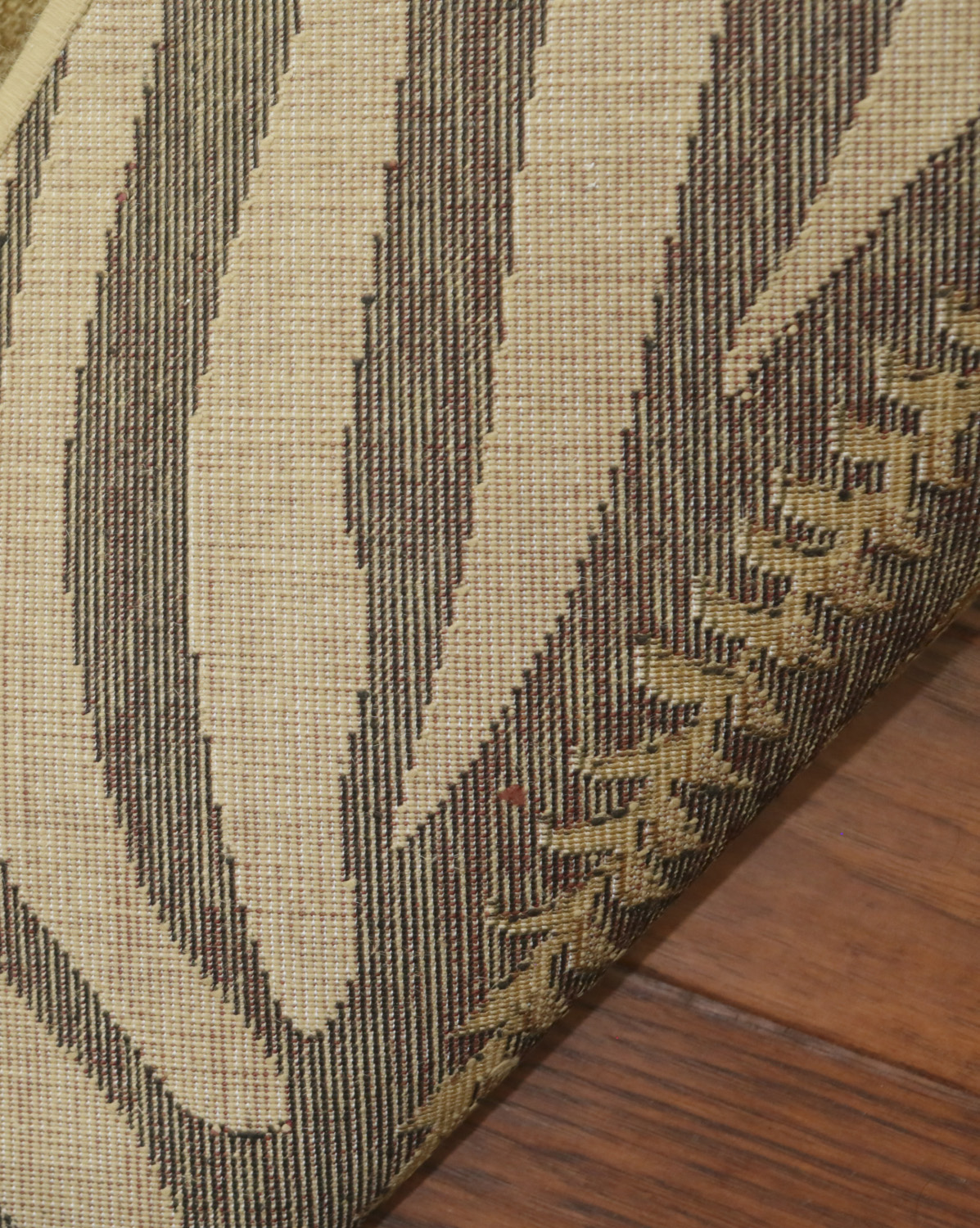 Animal Print Round Area Rug