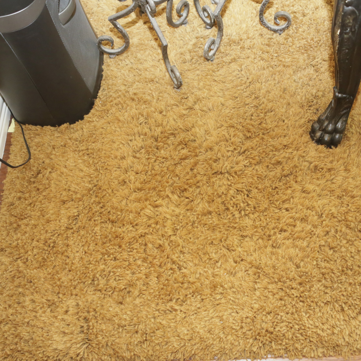 Machine Made Shag Area Rug