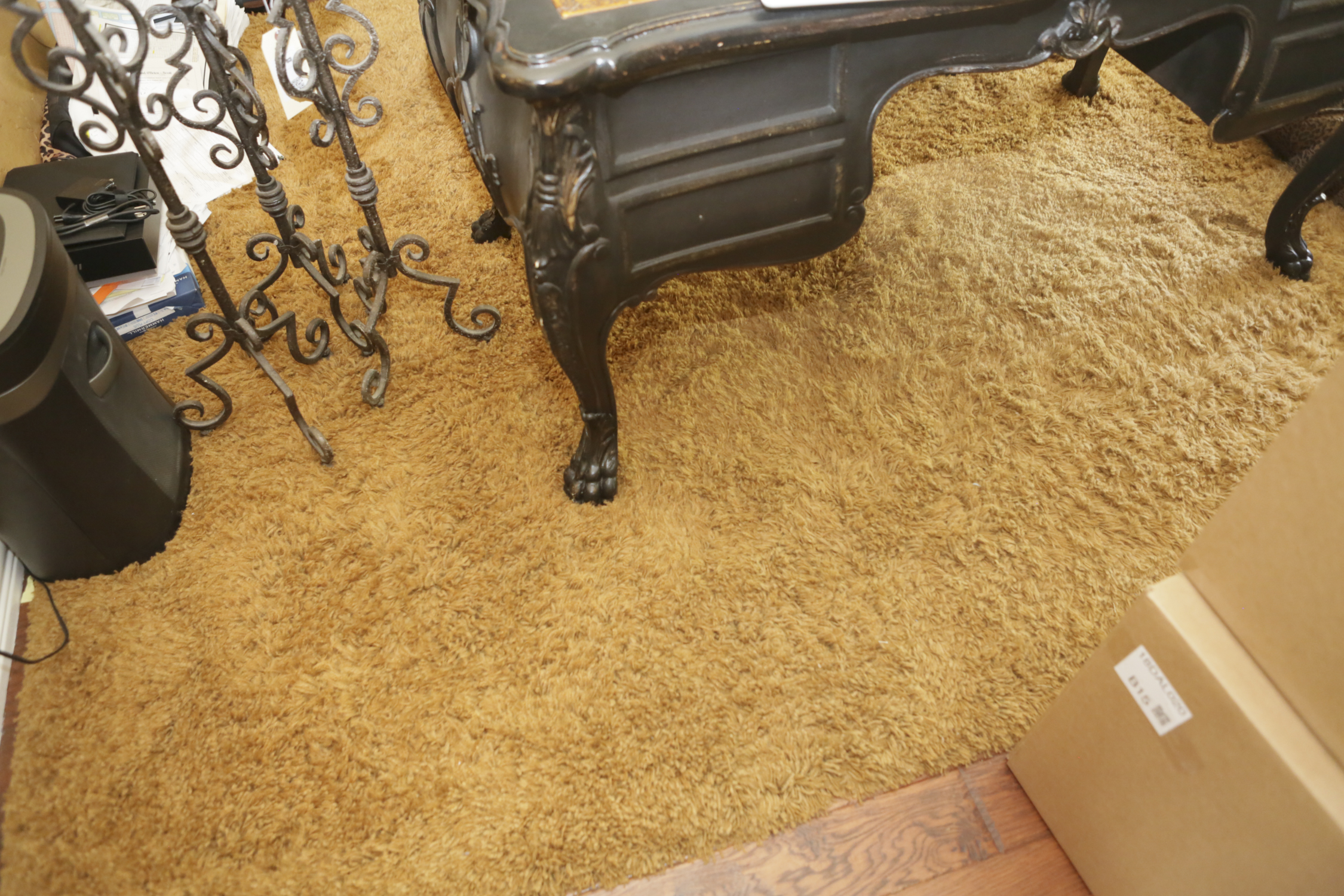 Machine Made Shag Area Rug