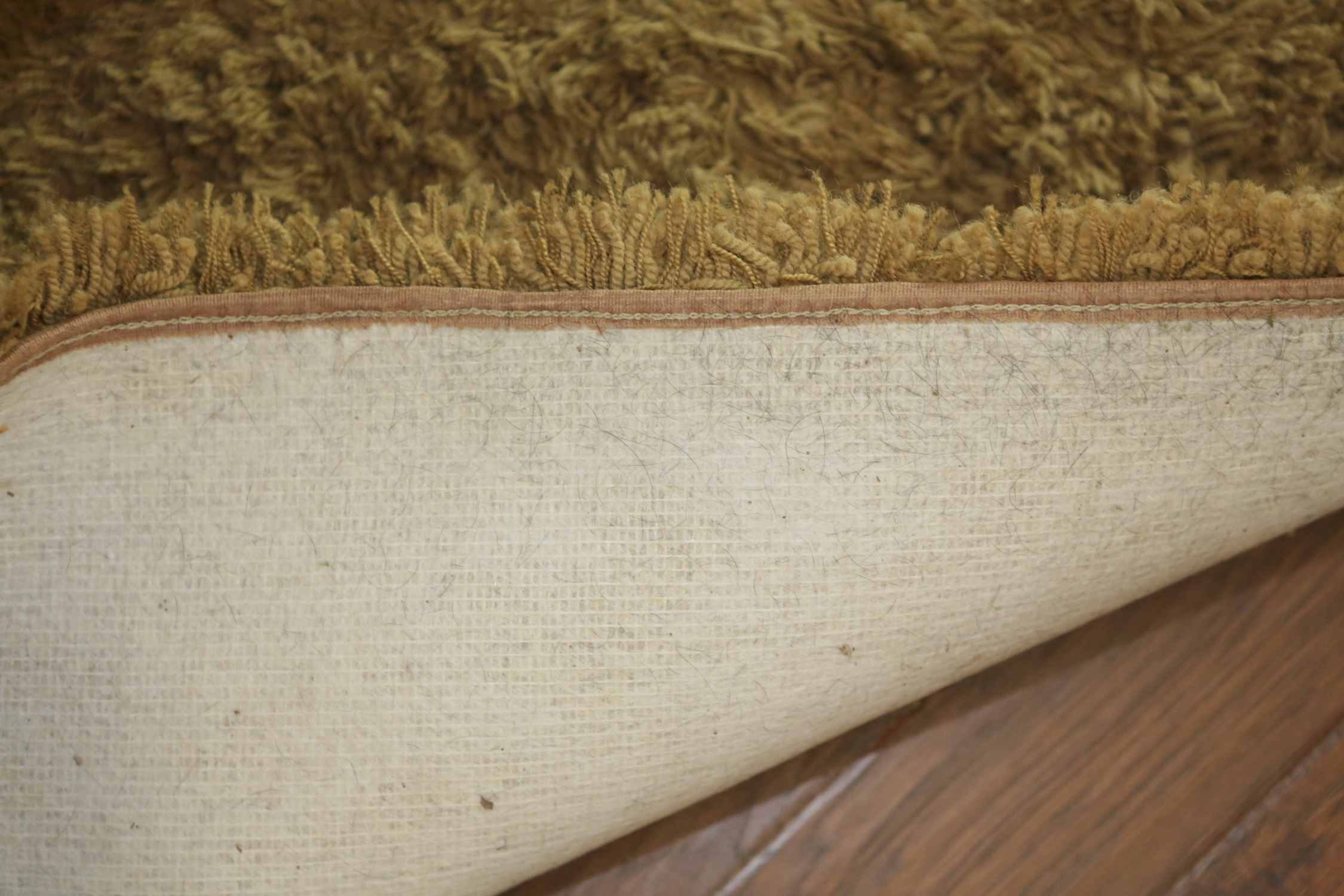 Machine Made Shag Area Rug