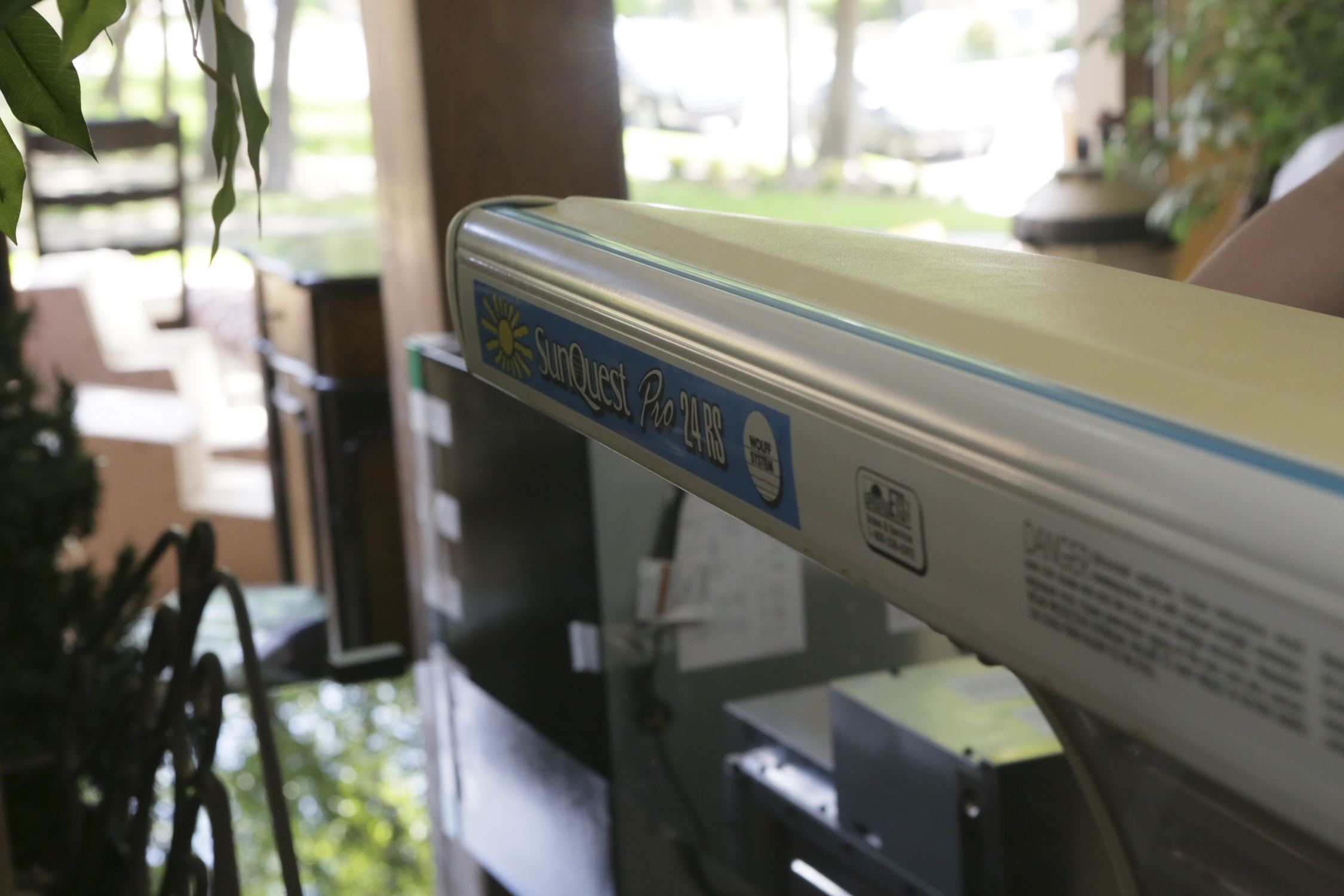 Wolff SunQuest Pro 24RS Tanning Bed