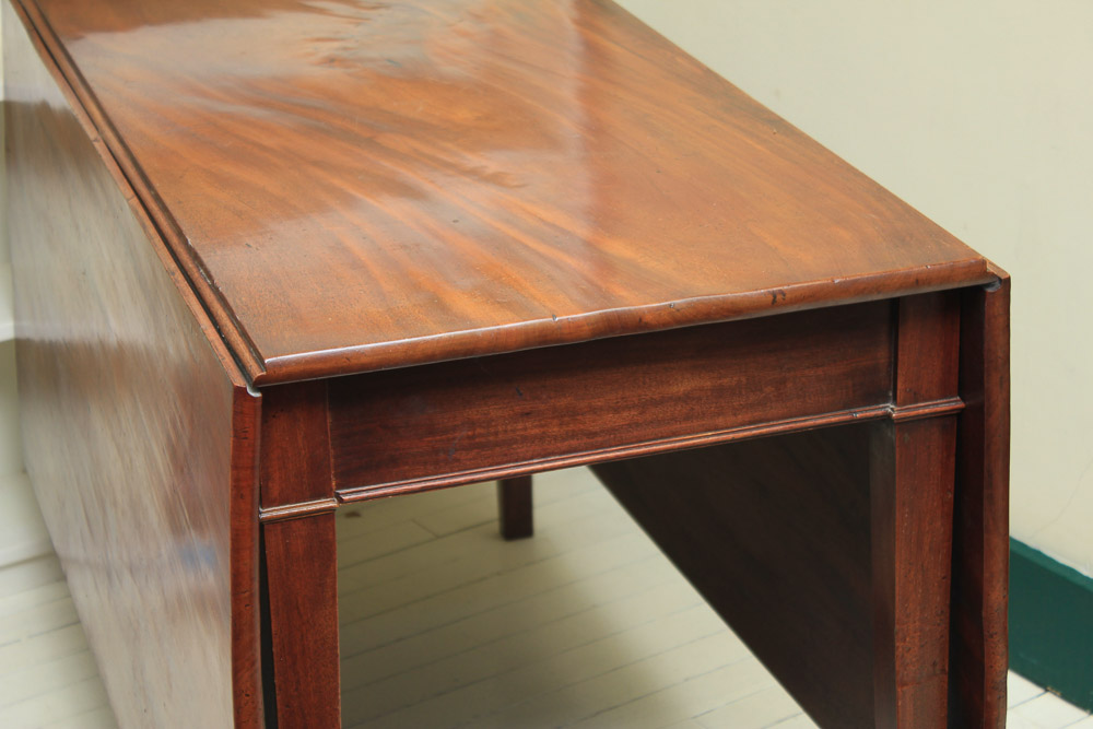 Vintage Mahogany Drop-Leaf Dining Table