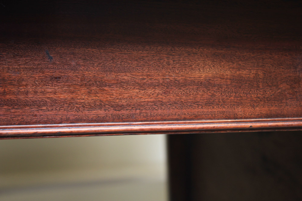 Vintage Mahogany Drop-Leaf Dining Table