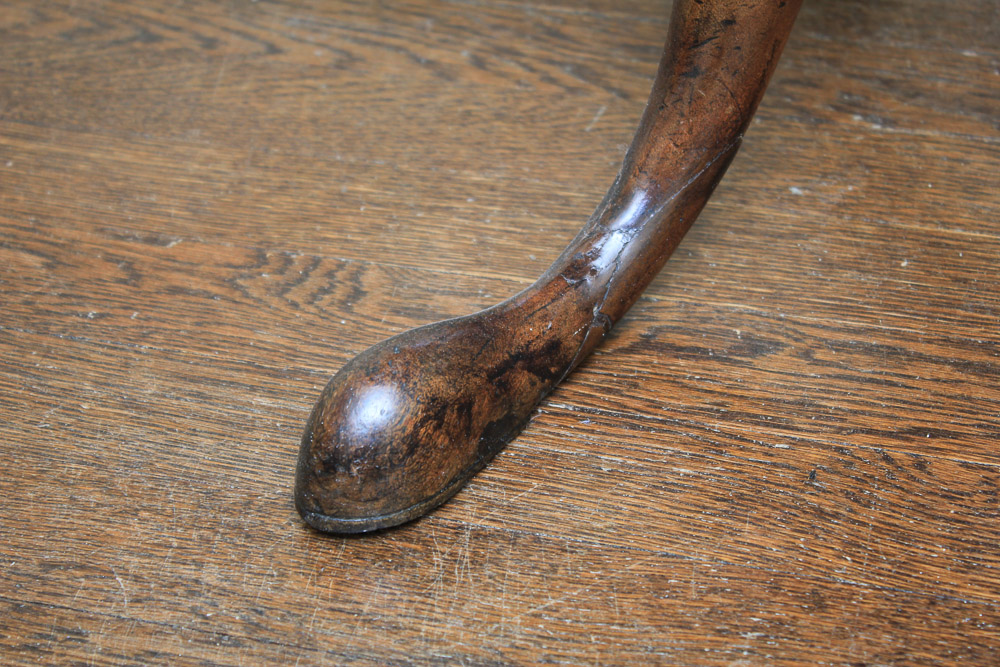Antique Georgian Mahogany Tilt-Top Tea Table