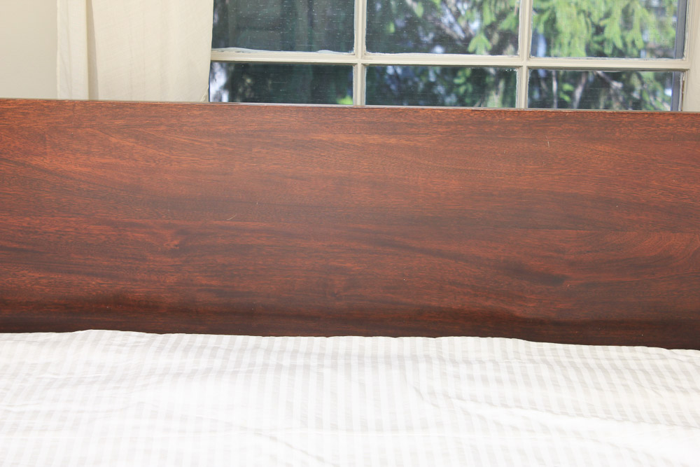 Vintage Mahogany Queen-Sized Four-Poster Bed Frame