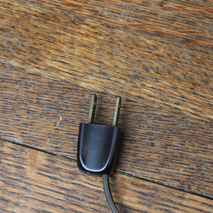 Vintage Gold Tone Clam Shell Shade Floor Lamp