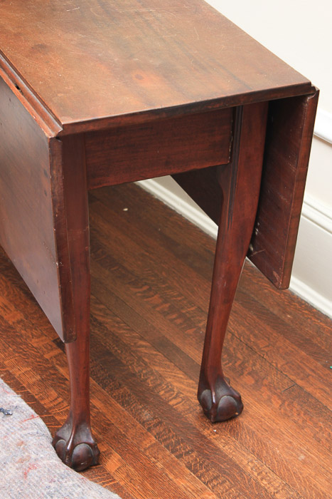 Vintage Chippendale Style Drop Leaf Table