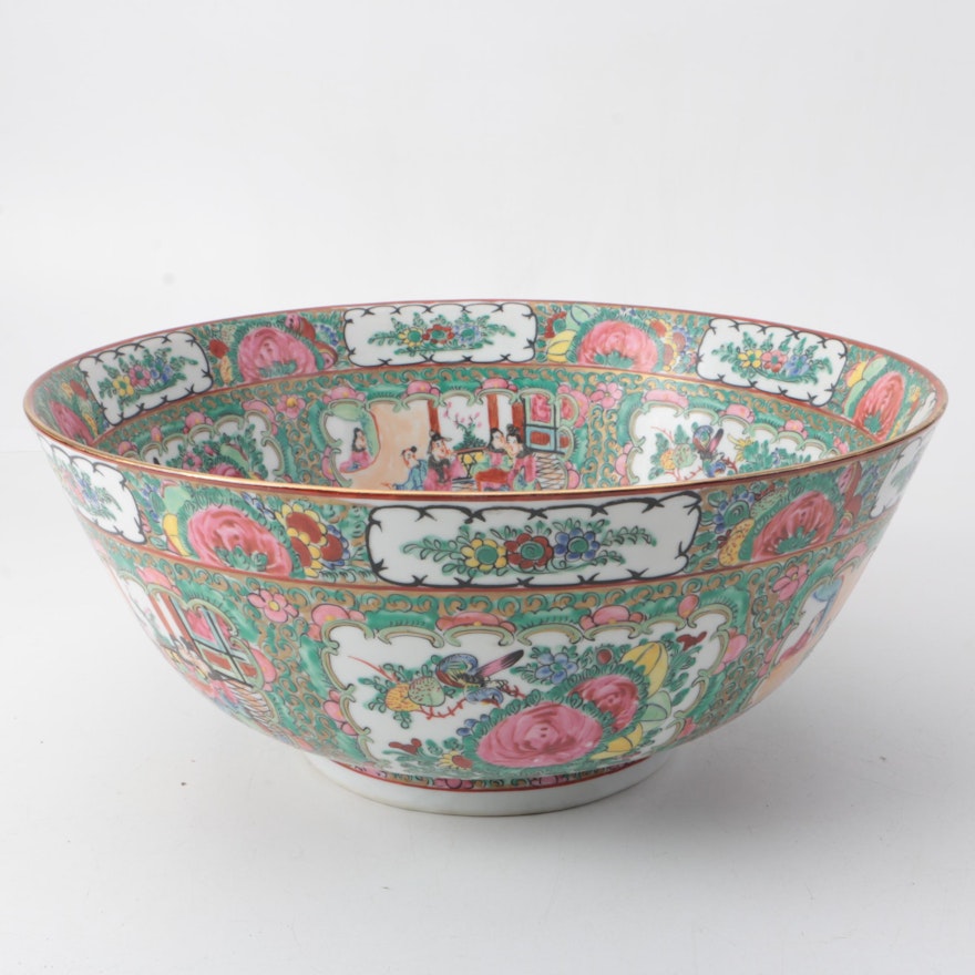 Chinese Rose Medallion Porcelain Bowl