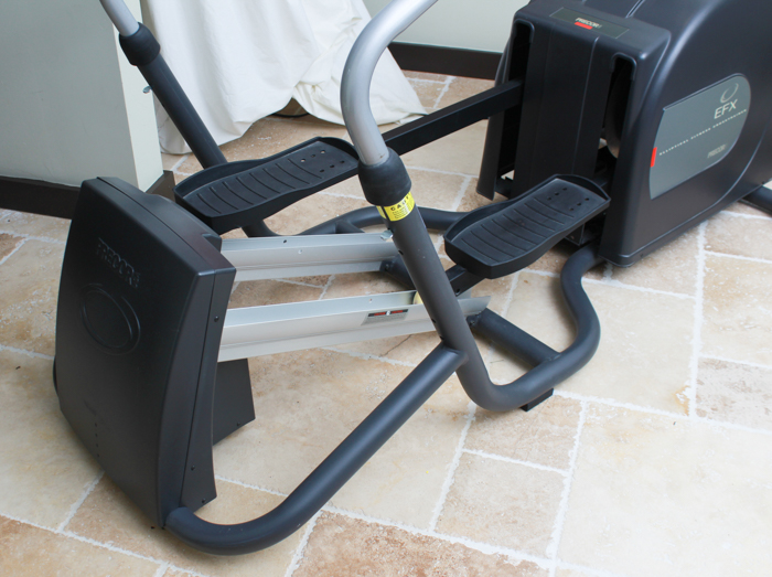 Precor EFX Elliptical Fitness Crosstrainer