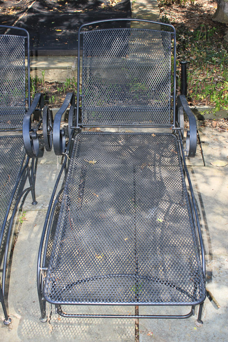 Metal Outdoor Lounge Chairs