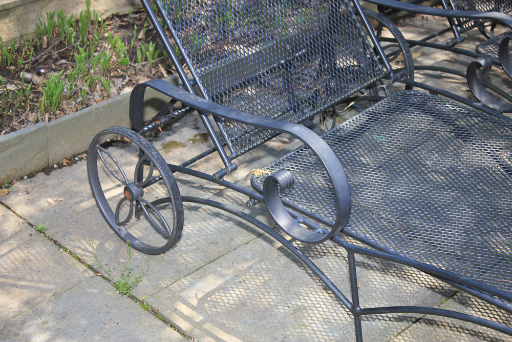 Metal Outdoor Lounge Chairs