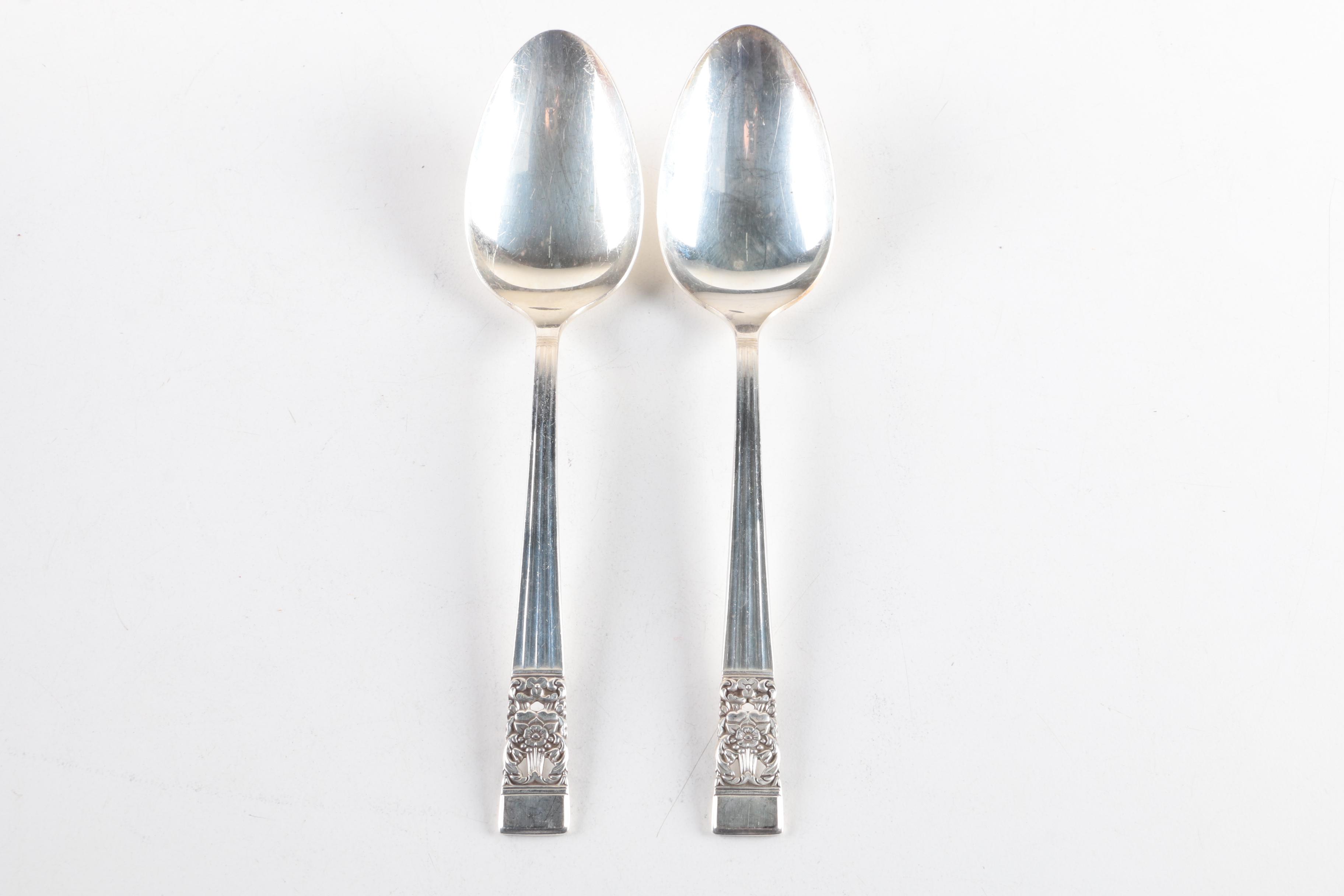 Oneida Community "Coronation" Silver-Plated Flatware Set