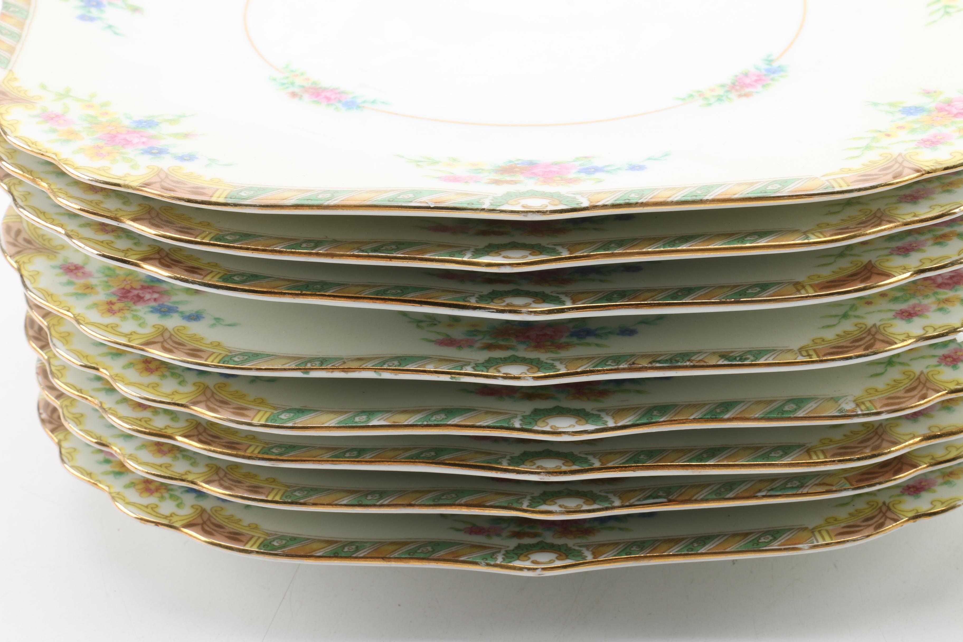 Black Knight "Leonora" Square Luncheon and Round Dinner Plates