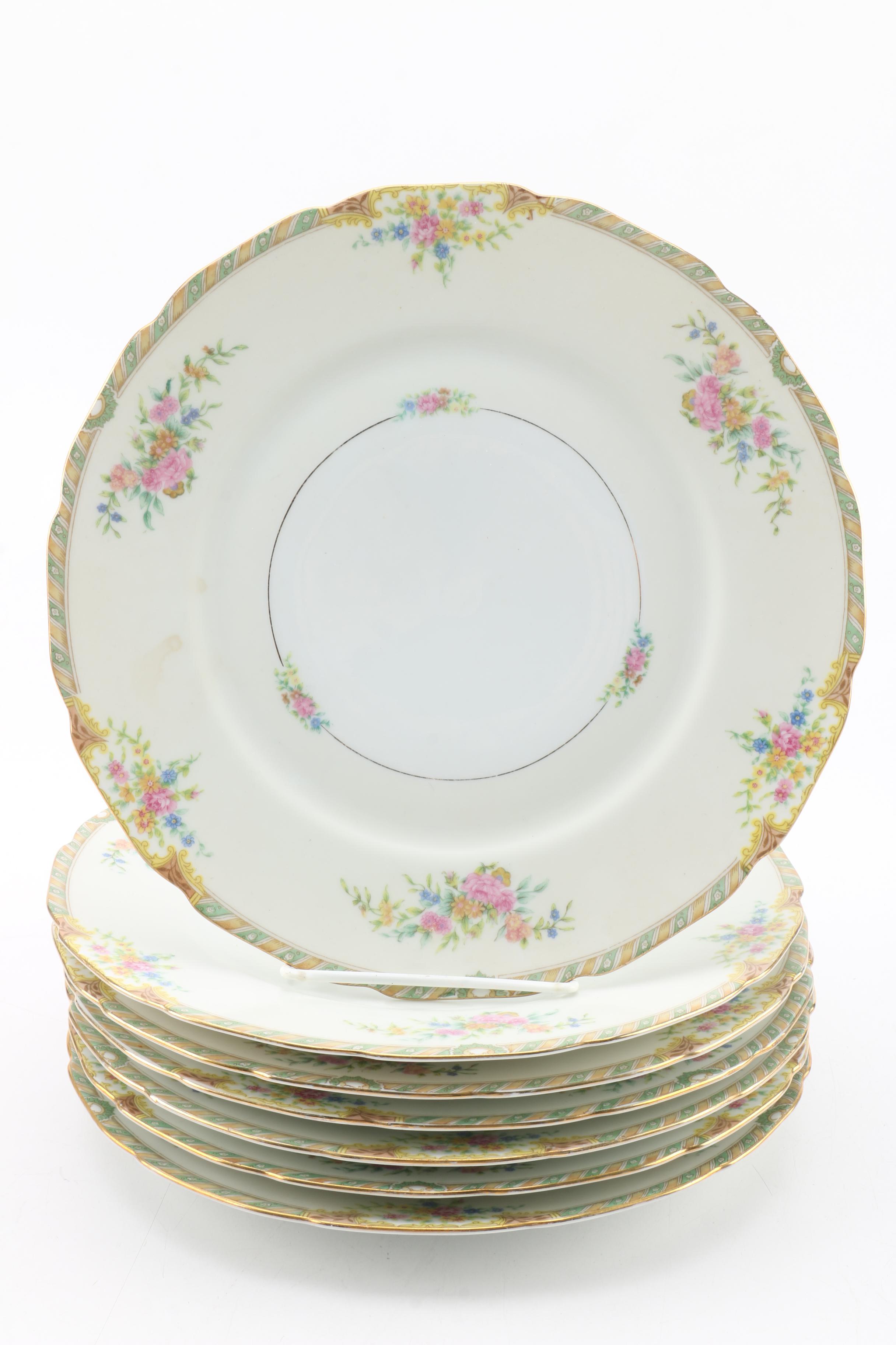 Black Knight "Leonora" Square Luncheon and Round Dinner Plates