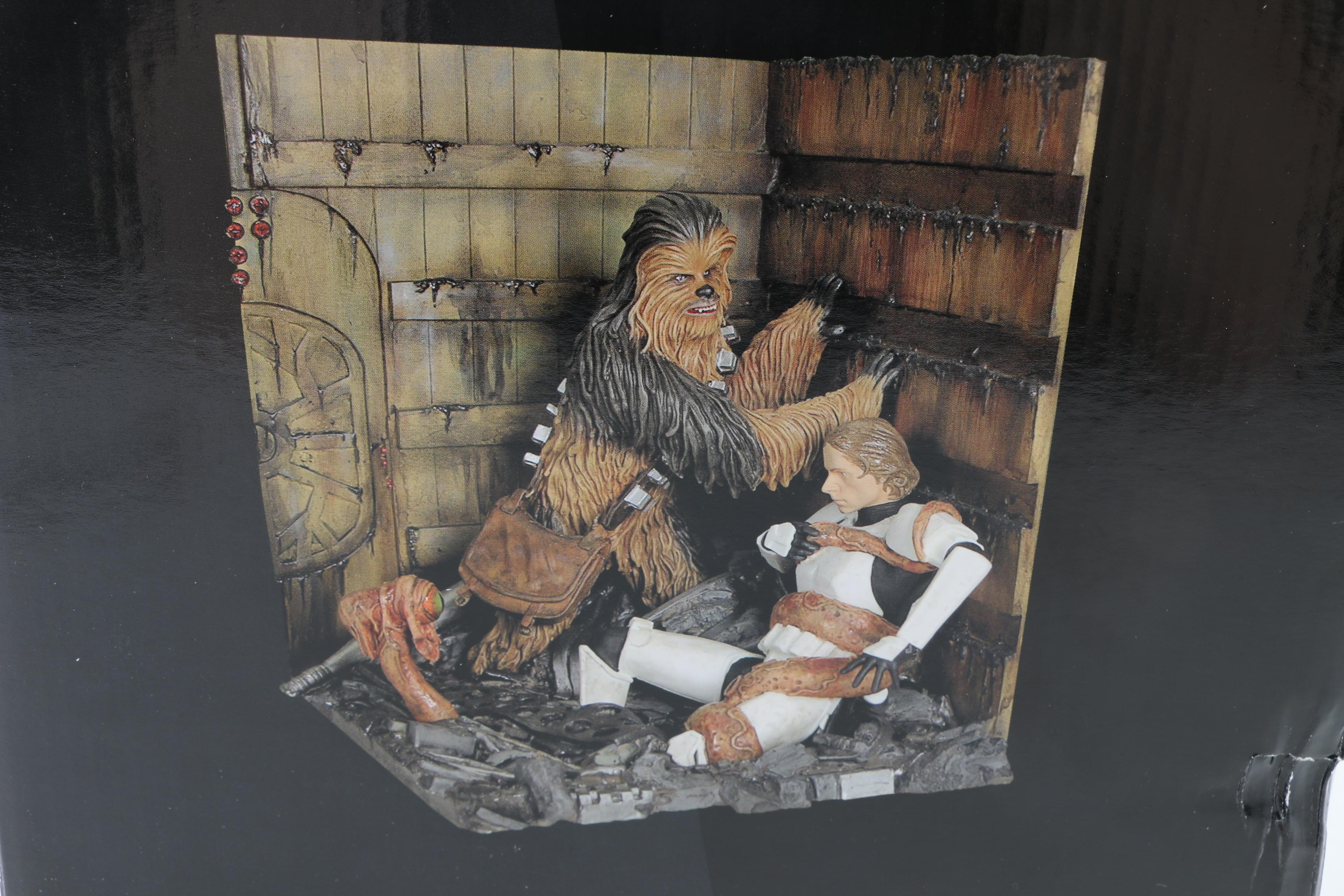 Star Wars Gentle Giant Trash Compactor Collectible Bookends