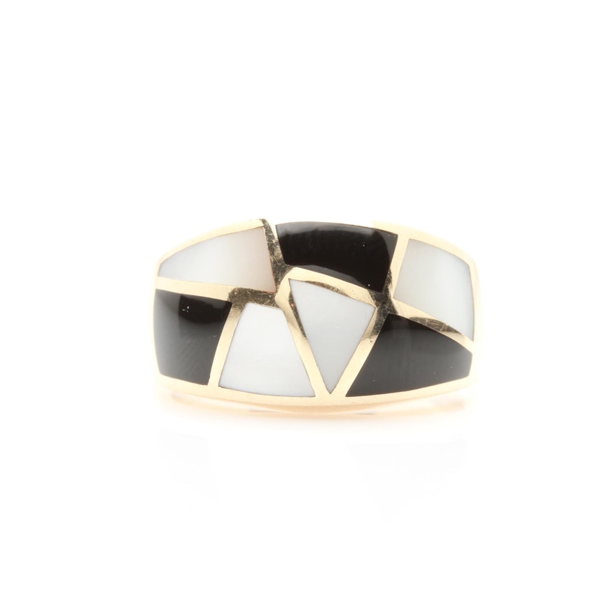 Bagley & Hotchkiss 14K Yellow Gold Mother of Pearl and Black Onyx Ring