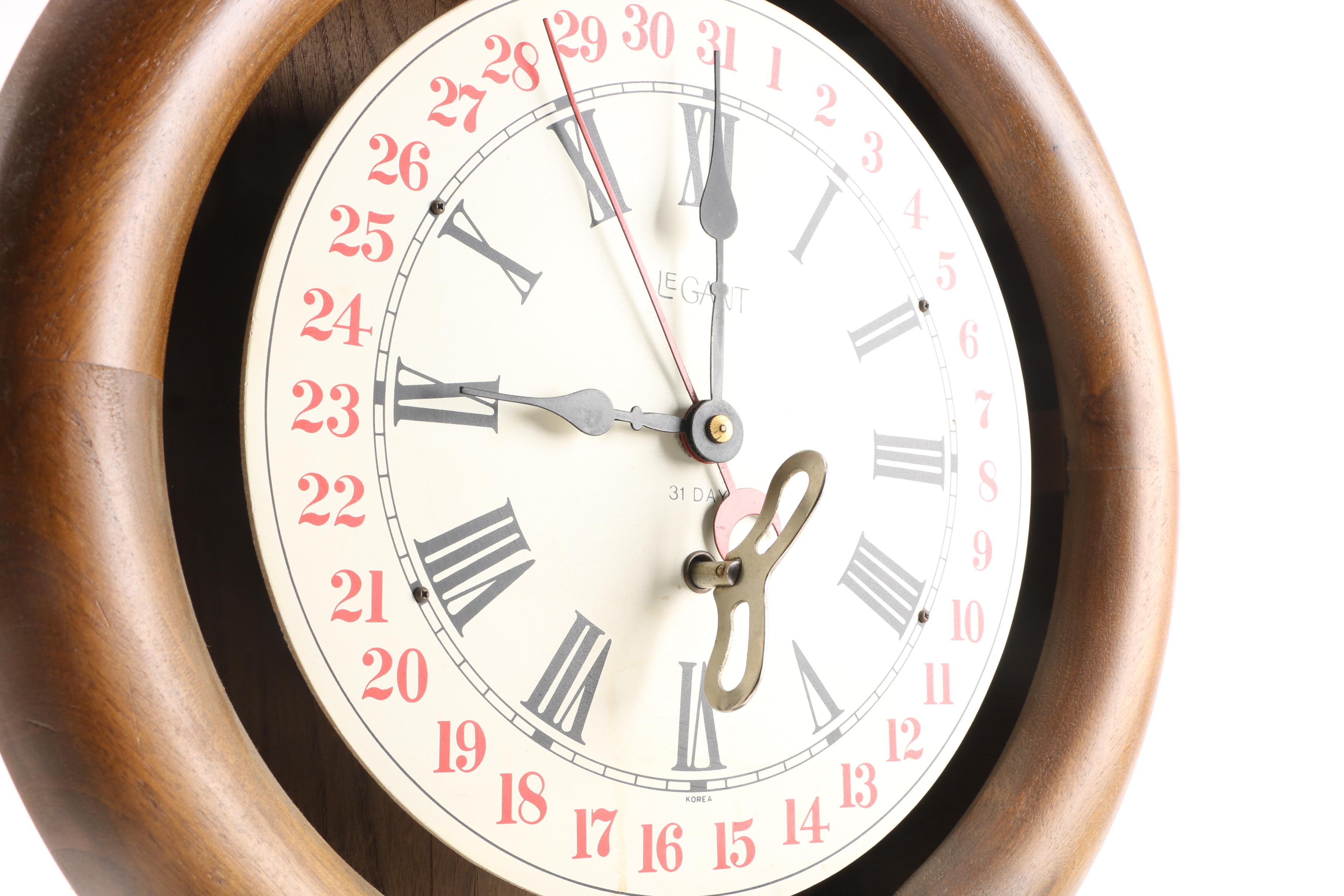 Le Gant Pendulum Wall Clock