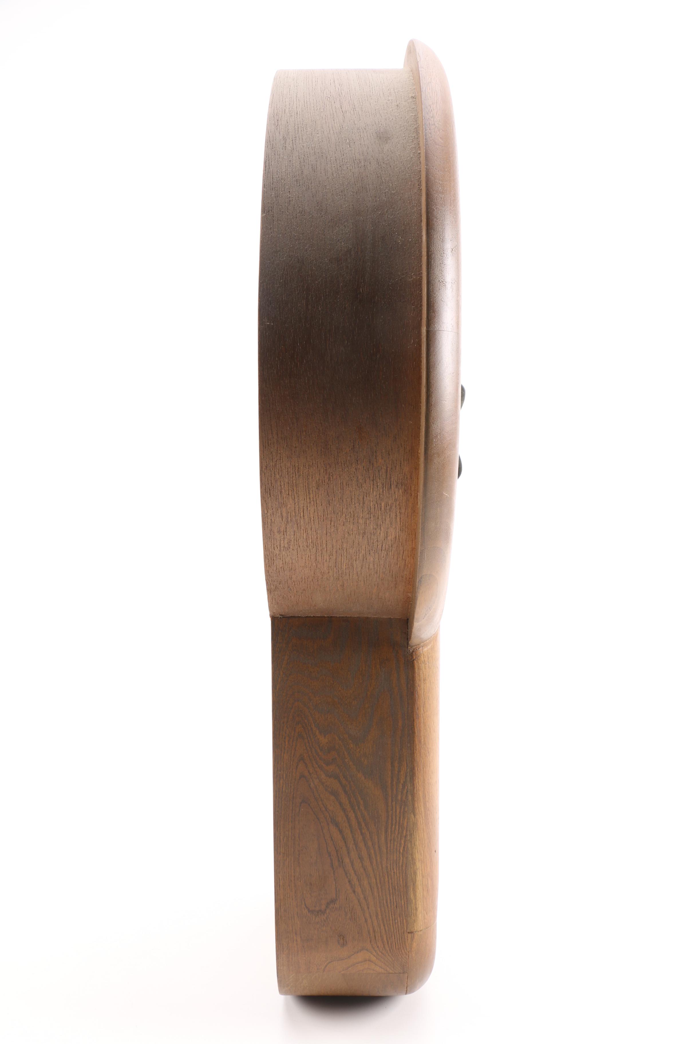 Le Gant Pendulum Wall Clock