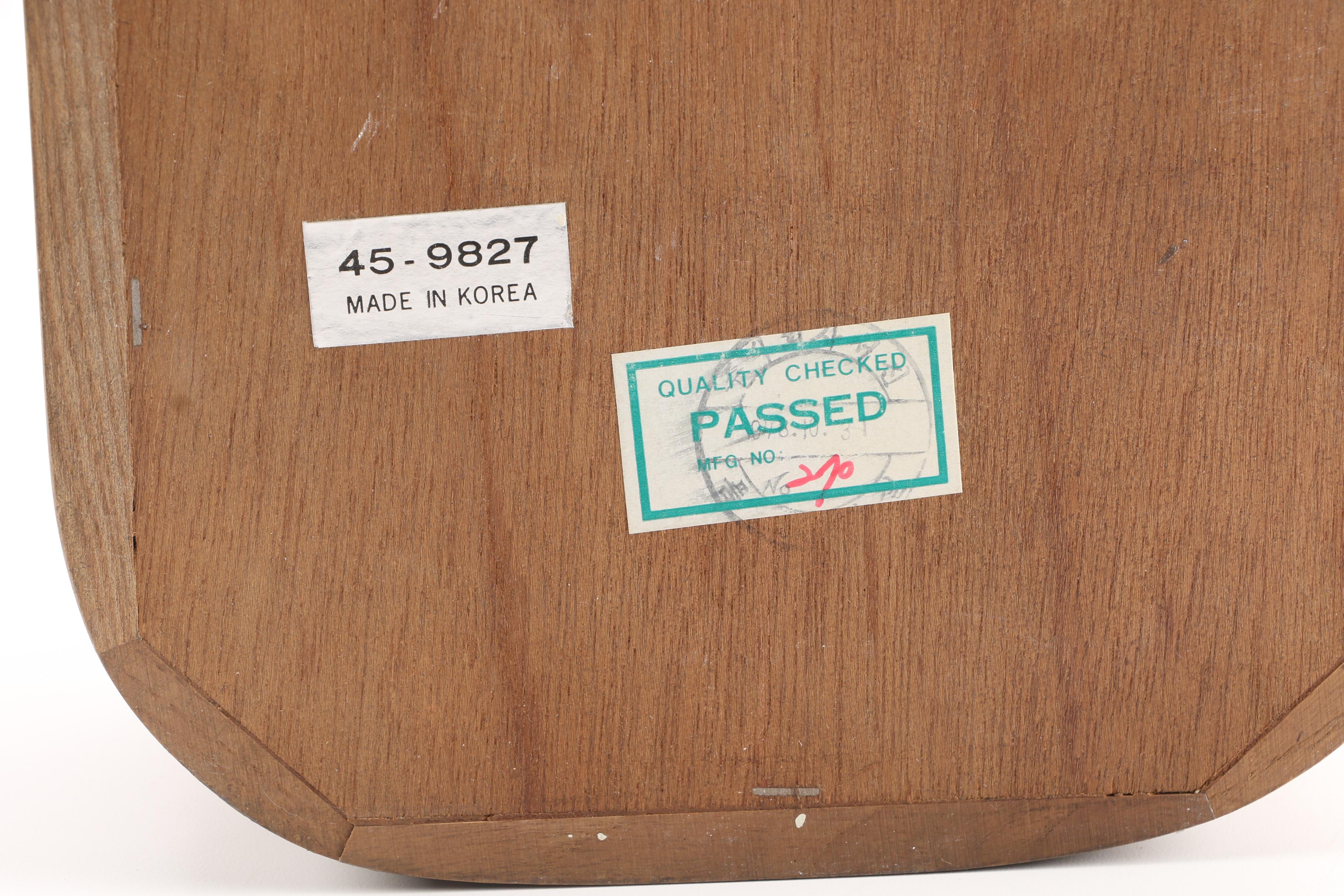 Le Gant Pendulum Wall Clock