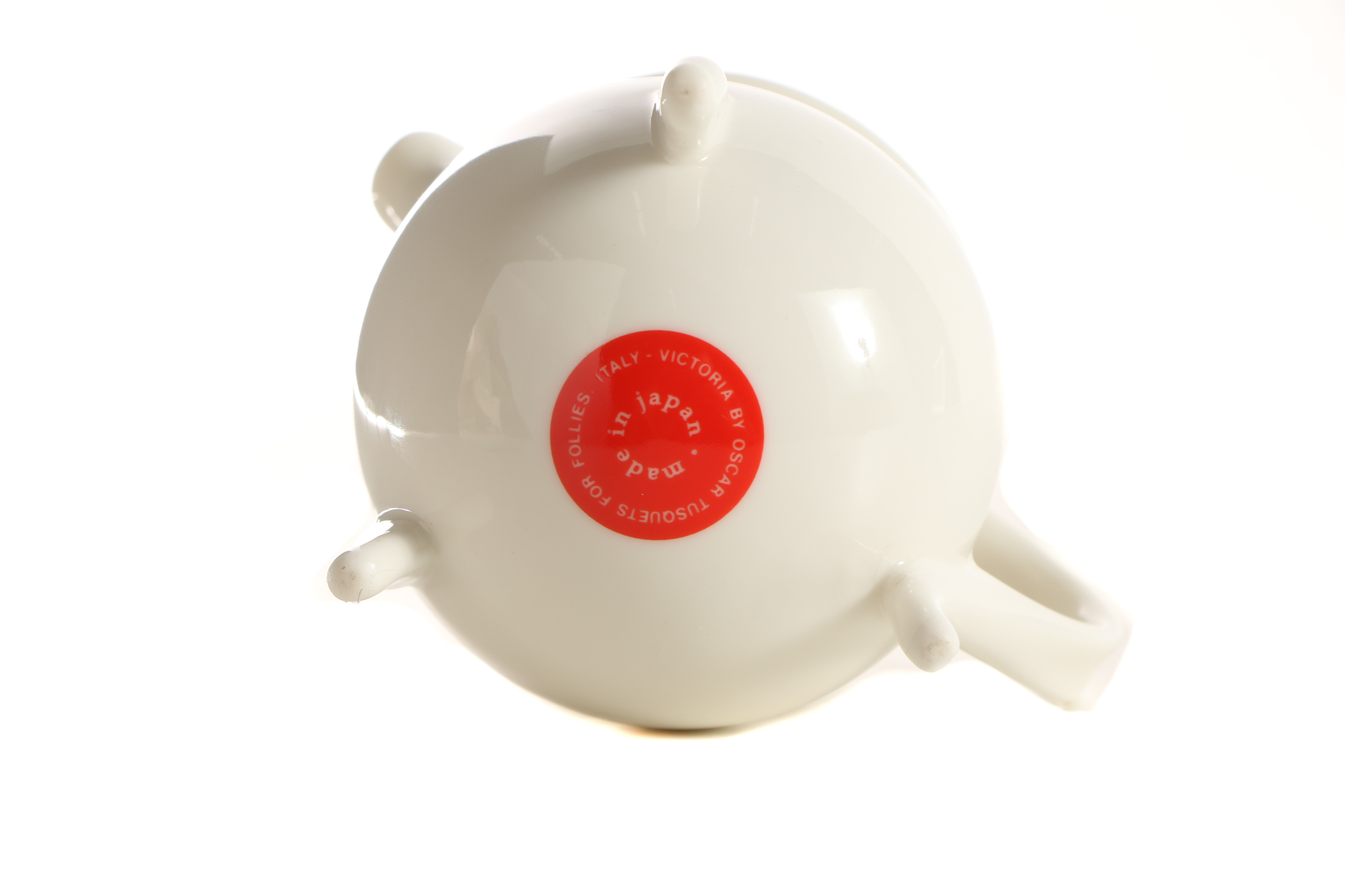 Oscar Tusquets Blanca Porcelain "Victoria"  Creamer