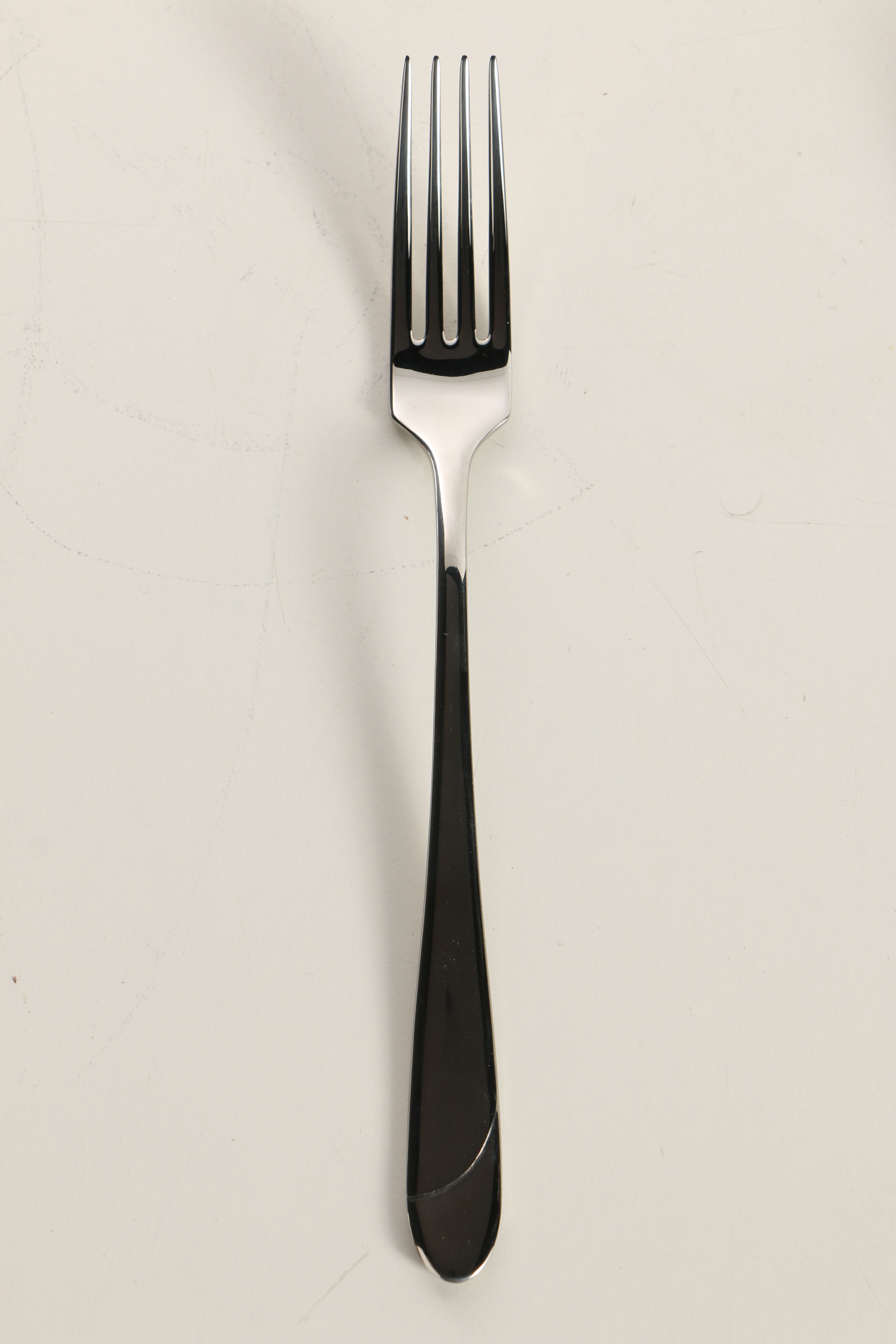 Oscar Tusquets Blanca "Victoria" Stainless Steel Dinnerware