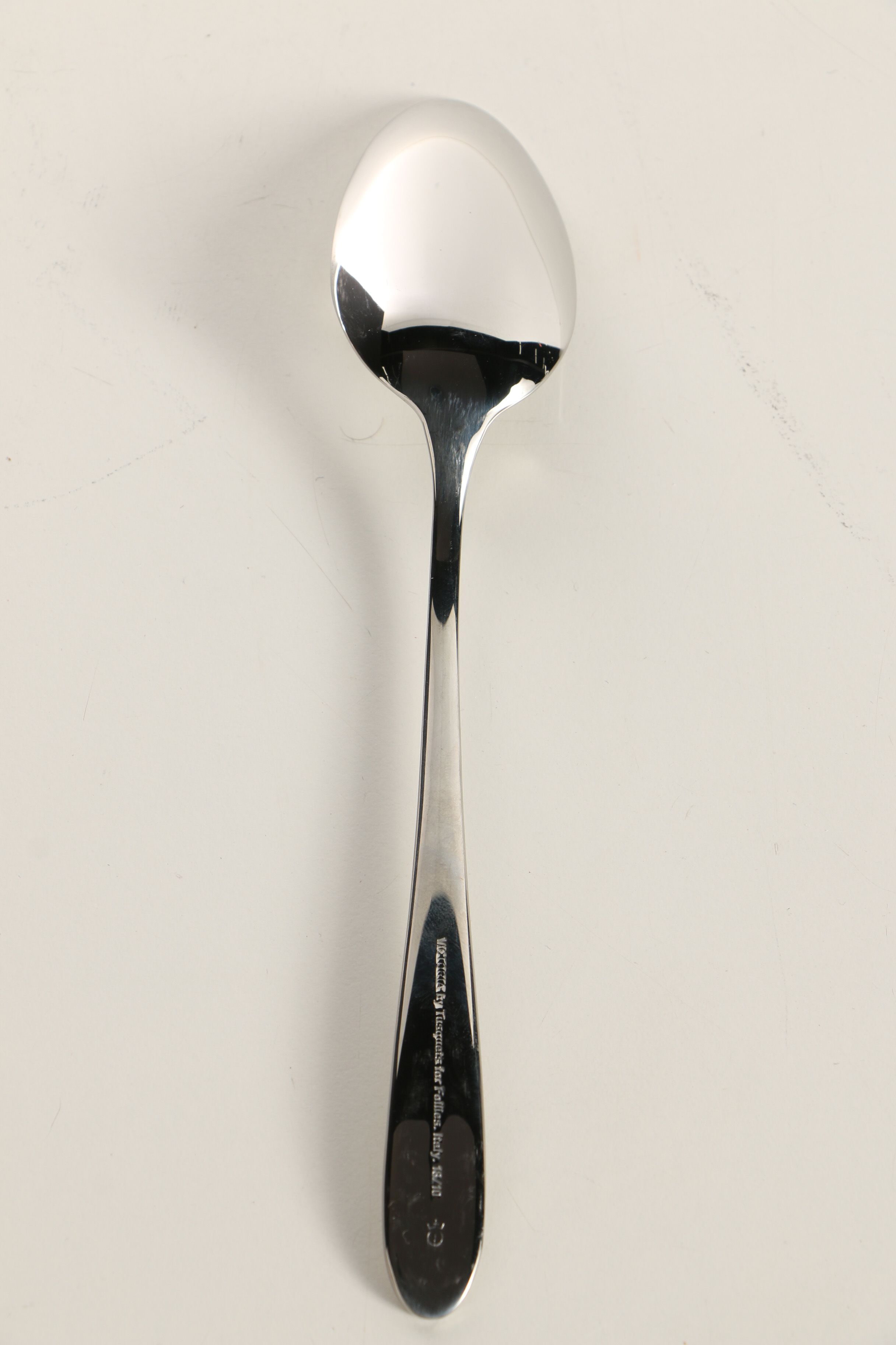 Oscar Tusquets Blanca "Victoria" Stainless Steel Dinnerware