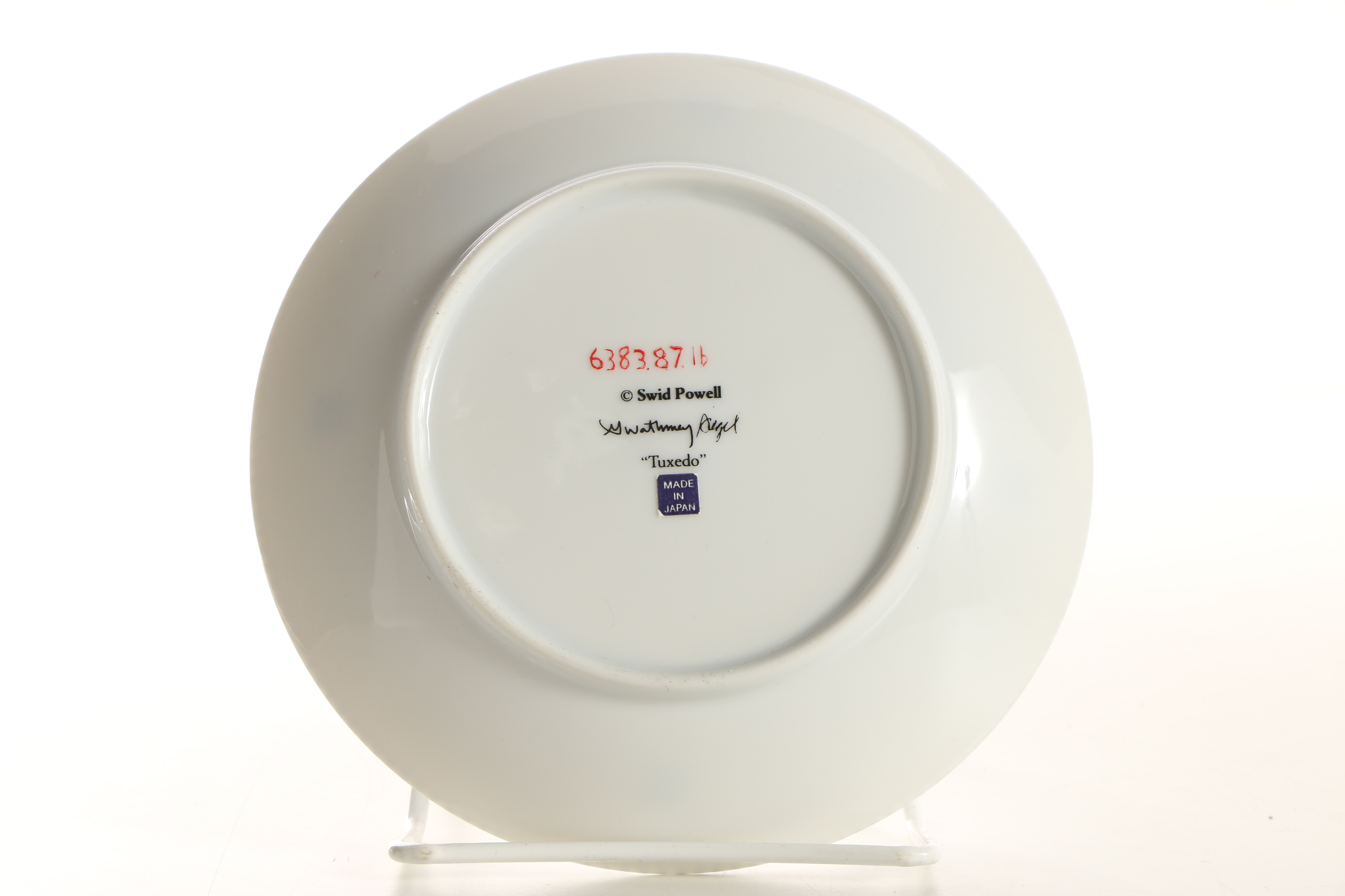 Charles Gwathmey and Robert Siegel "Tuxedo" Bone China Dinnerware