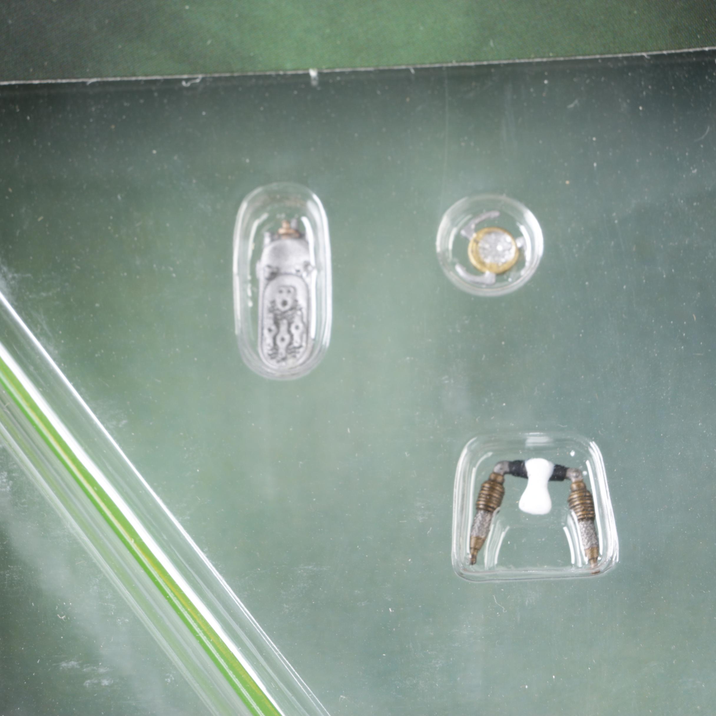 Sideshow Collectibles Star Wars Qui-Gon Jinn Collectible Action Figure