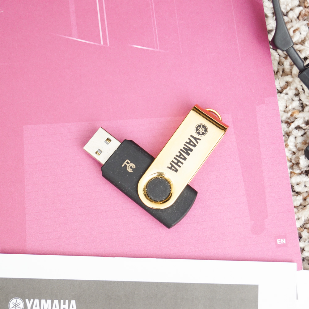 Yamaha Clavinova Electronic Baby Grand Piano