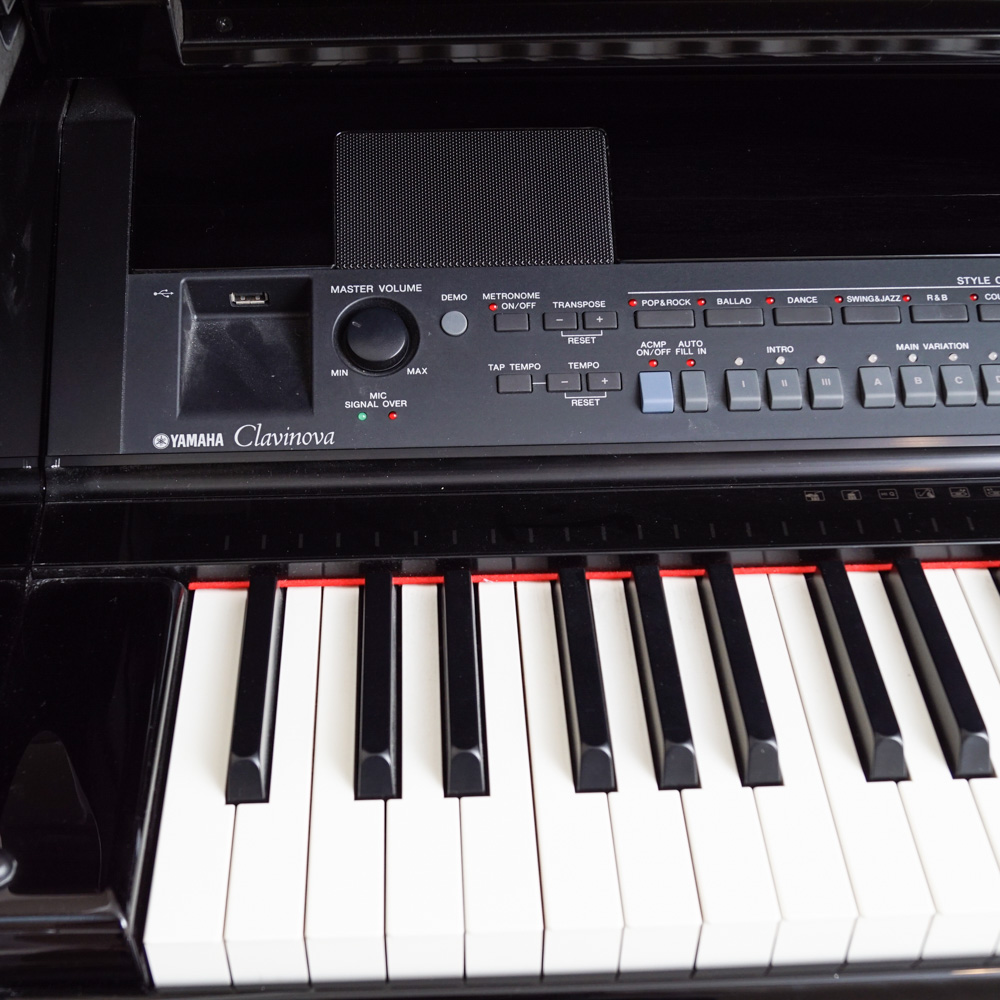Yamaha Clavinova Electronic Baby Grand Piano