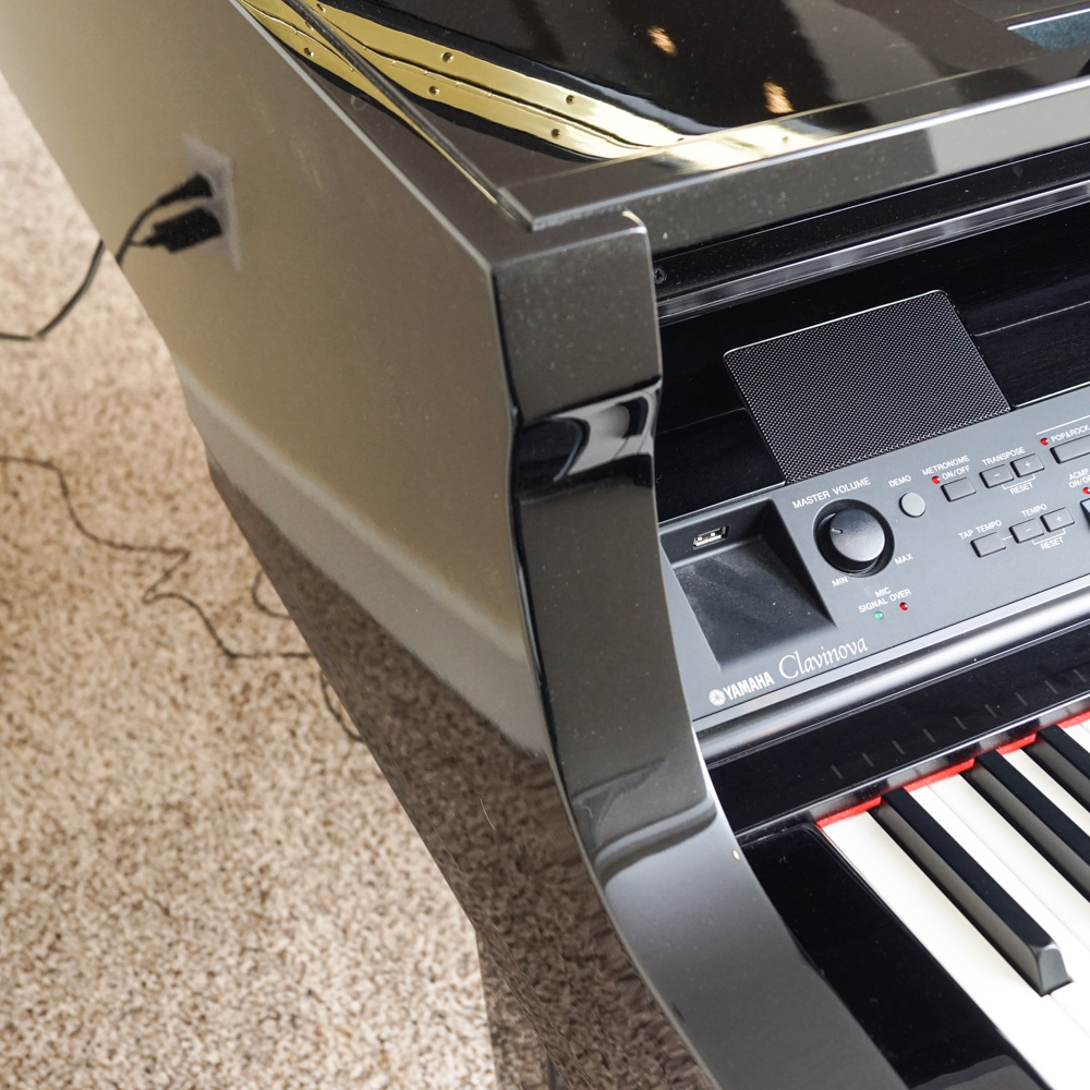 Yamaha Clavinova Electronic Baby Grand Piano