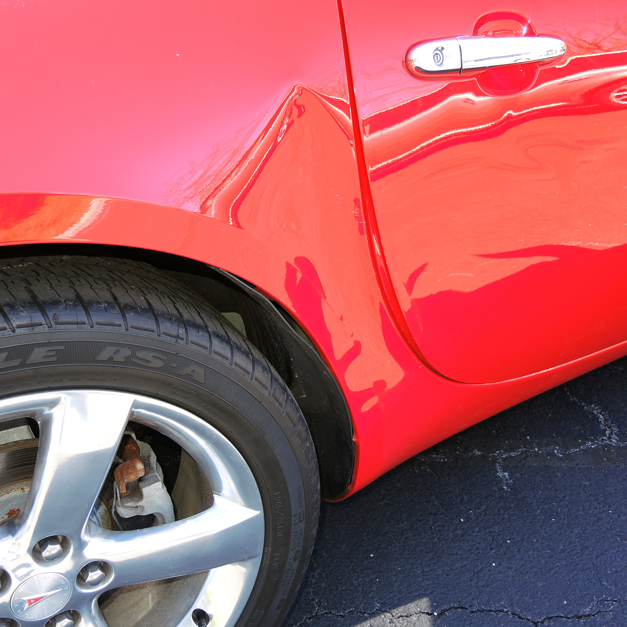 2006 Red Pontiac Solstice Convertible