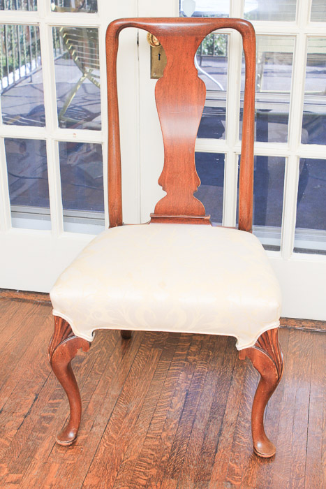 Pair of Antique Queen Anne Style Mahogany Dining Chairs