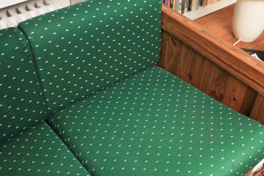 Box Frame Sofa with Green Cushions