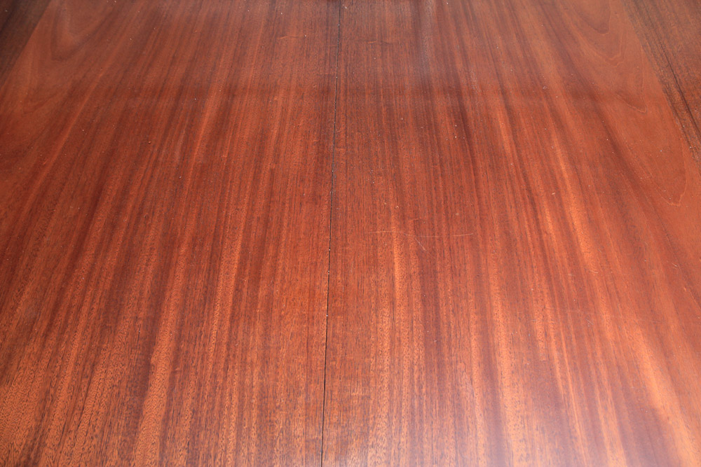 Vintage Duncan Phyfe Style Mahogany Dining Table
